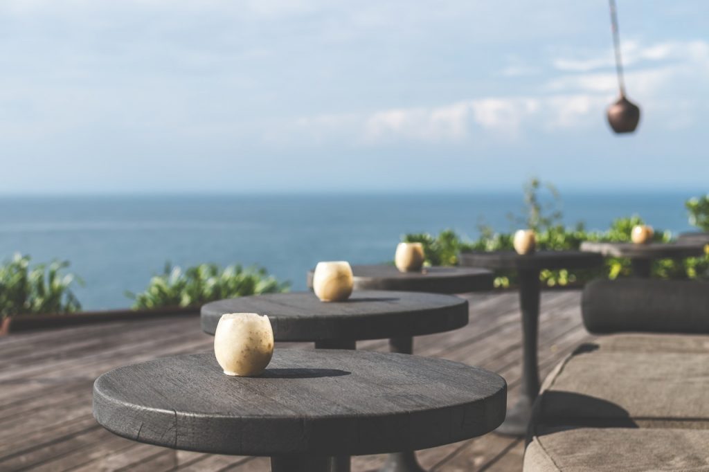 Deck with great view to ocean